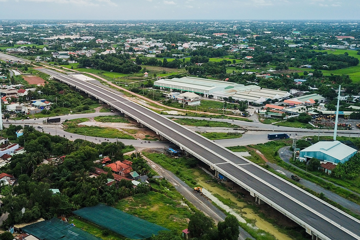 Cao tốc Bến Lức Long Thành